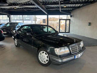Mercedes-Benz 320 124 E320 24V kabriolet 1995