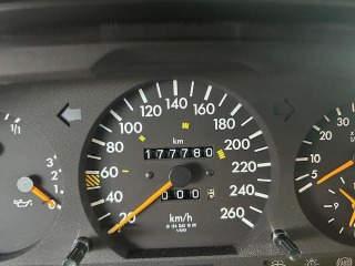 Mercedes-Benz 320 124 E320 24V kabriolet 1995