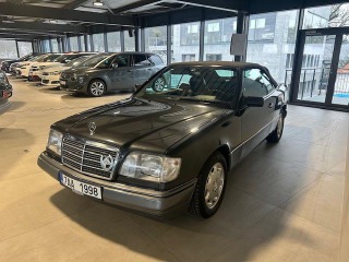 Mercedes-Benz 320 124 E320 24V kabriolet 1995