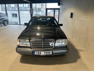 Mercedes-Benz 320 124 E320 24V kabriolet 1995
