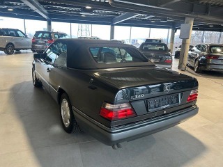 Mercedes-Benz 320 124 E320 24V kabriolet 1995