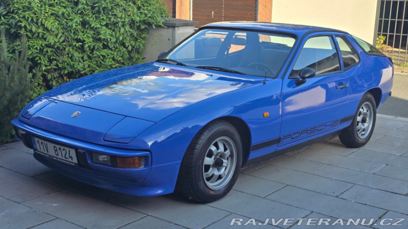 Porsche 924