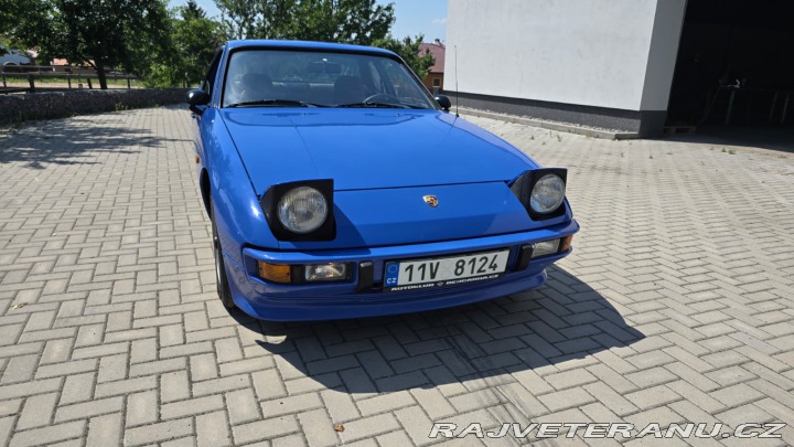 Porsche 924 1977