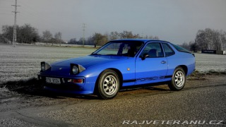 Porsche 924  1977