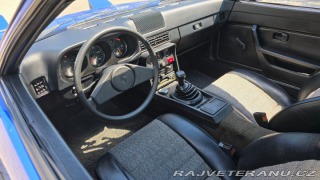 Porsche 924  1977