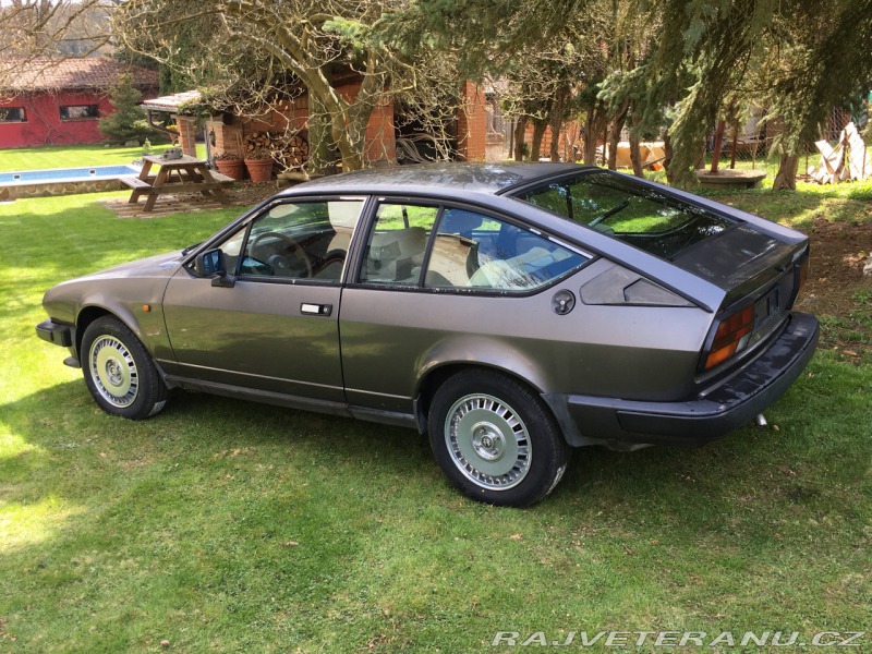 Alfa Romeo GTV Alfeta 2.0L