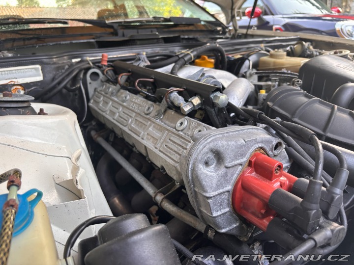 Porsche 924 924 S 1985