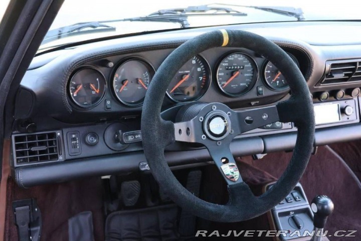 Porsche 911 964 Carrera 2 1990