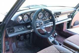 Porsche 911 964 Carrera 2 1990