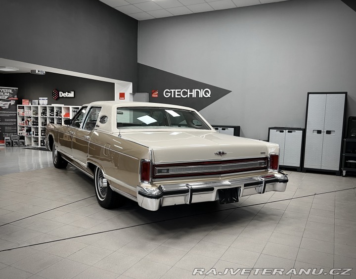 Lincoln Continental Williamsburg Edition 1978