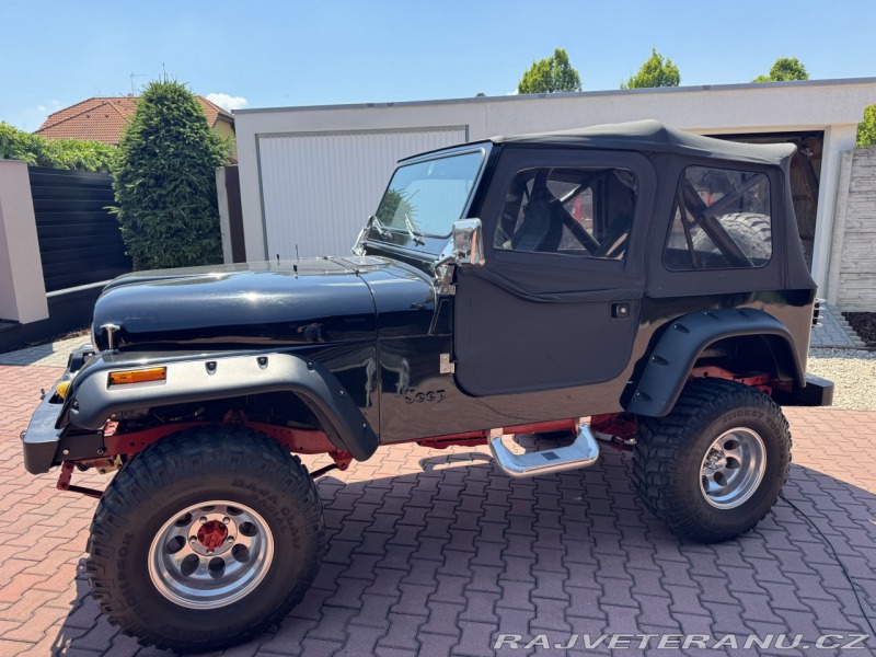Jeep CJ 7