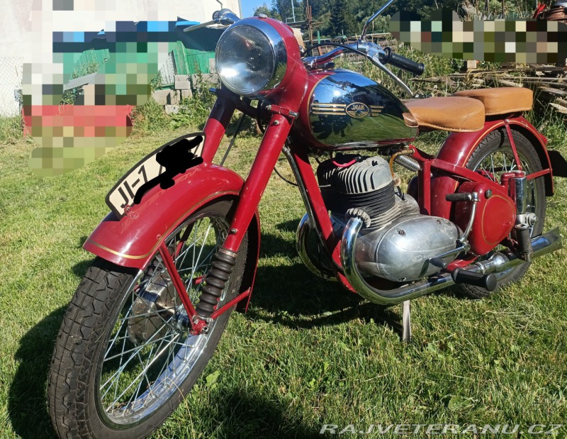 Jawa 350 Pérák