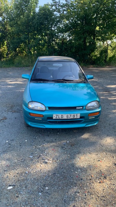 Mazda 121 1.3i