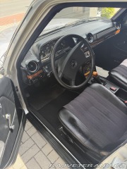 Mercedes-Benz 200  1981