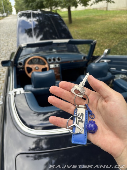 Mercedes-Benz SL R107 1972
