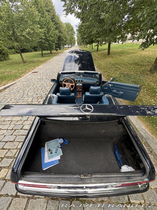 Mercedes-Benz SL R107 1974