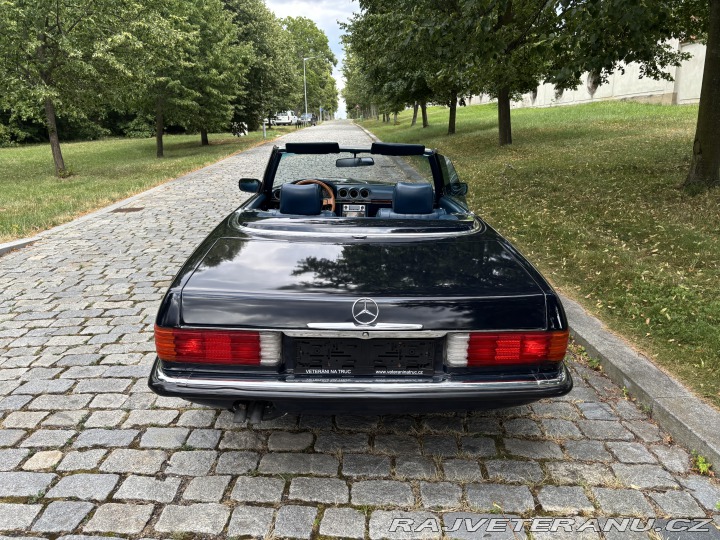 Mercedes-Benz SL R107 1974