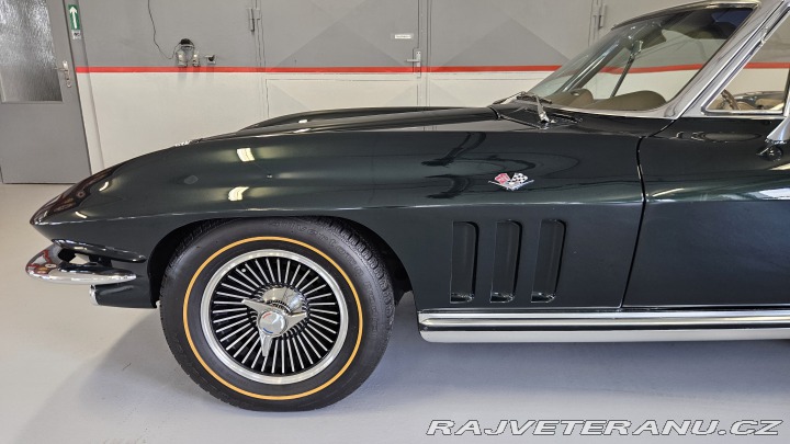 Chevrolet Corvette C2, 327 V8, po renovaci 1965