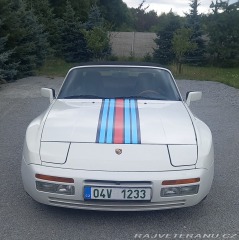 Porsche 944 S2