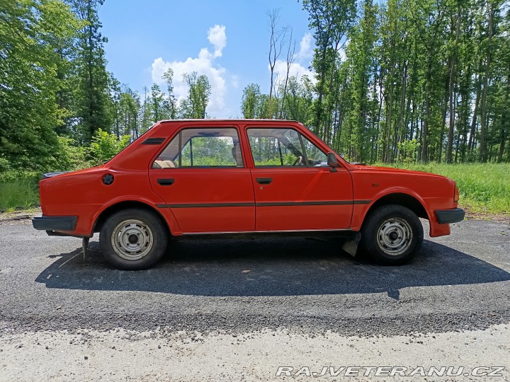 Škoda 130 742.13 1986