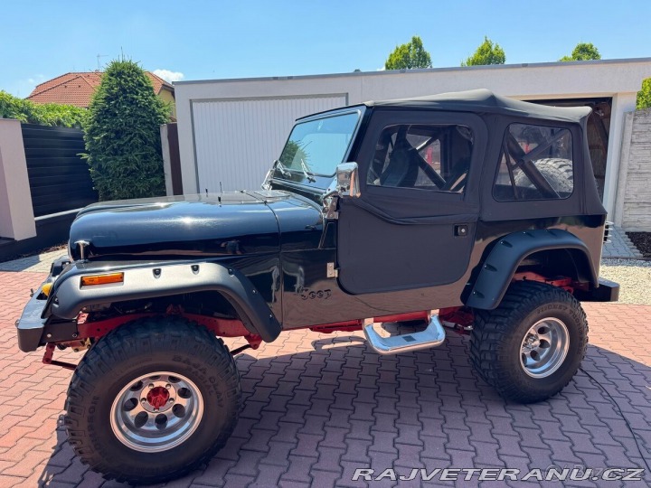 Jeep CJ 4,2 CJ7 1982