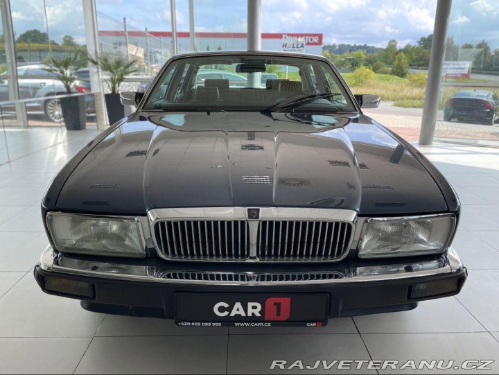 Jaguar XJ 3.6 Sovereign*1.majitel 1988