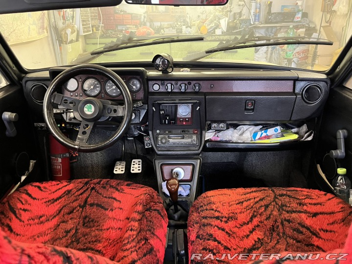 Škoda 120 1989