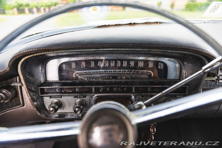 Cadillac Series 62 Sedan de Ville 1956