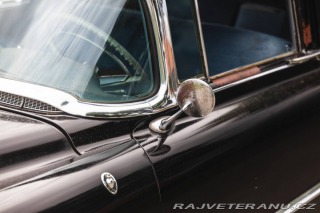 Cadillac Series 62 Sedan de Ville 1956