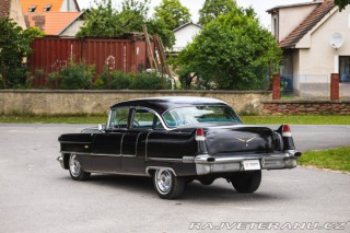 Cadillac Series 62 Sedan de Ville 1956