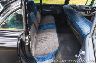 Cadillac Series 62 Sedan de Ville 1956