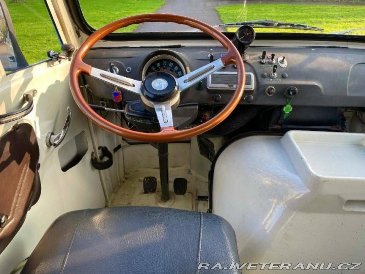 Alfa Romeo Ostatní modely F12 1972