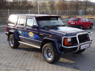 Jeep Cherokee Terenní