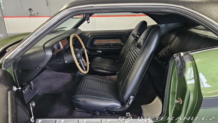 Dodge Challenger R/T SE 383 V8, 4speed man 1970
