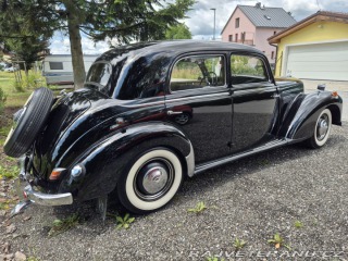 Mercedes-Benz 220 W187 1952