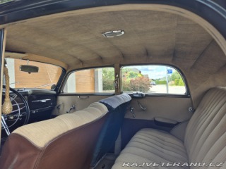 Mercedes-Benz 220 W187 1952