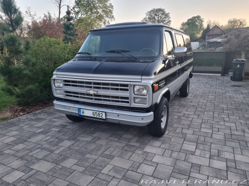 Chevrolet G20 5,0L V8
