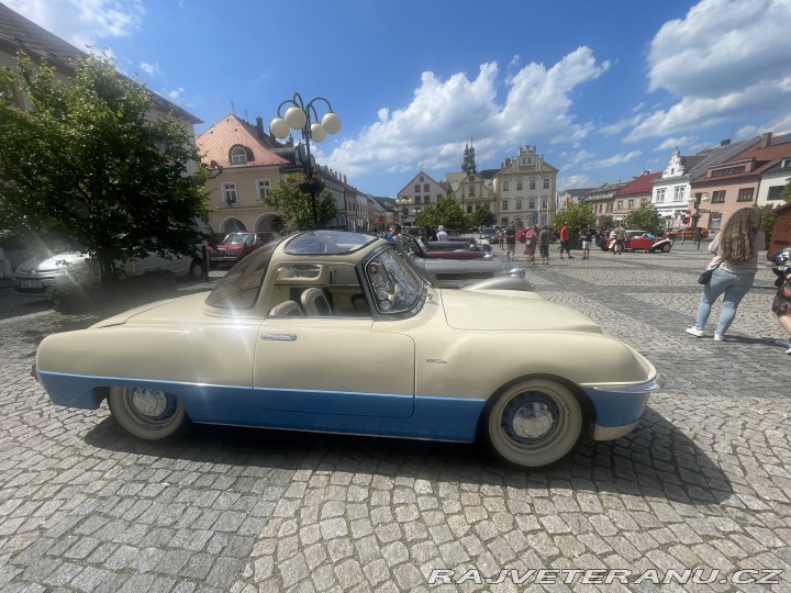 Škoda 440 Spartak KAROSA 1956