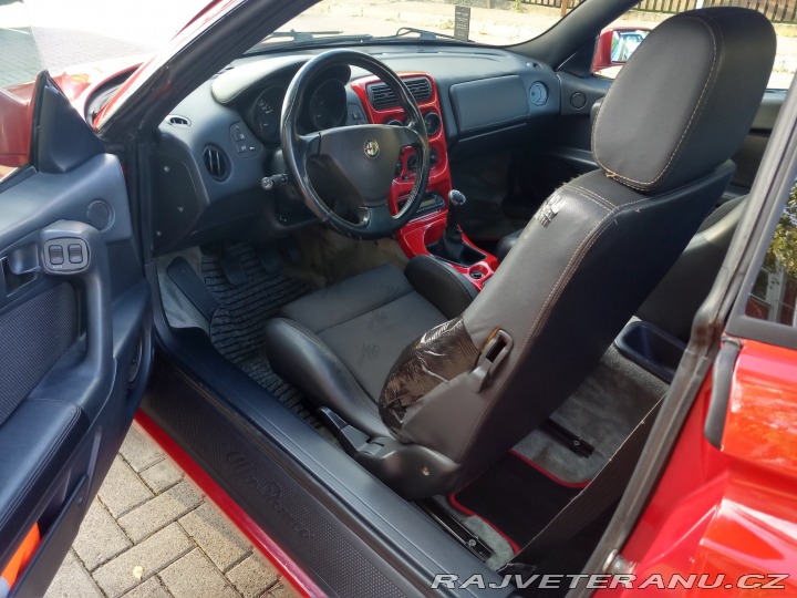 Alfa Romeo GTV 2,0 TWIN SPARK 1999