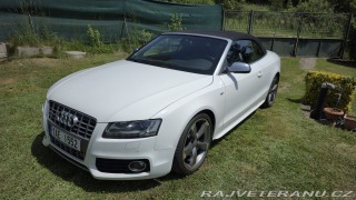 Audi  S5
