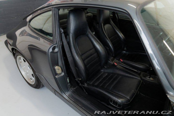 Porsche 911 964 Carrera 1990
