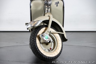Ostatní značky Ostatní modely Innocenti LAMBRETTA 150 D 1956