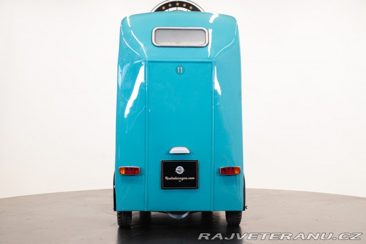Ostatní značky Ostatní modely Turrinelli Tipo AT9 Electric Microtaxi 1967