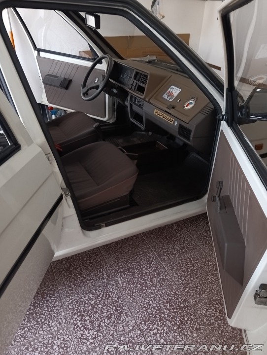 Škoda Favorit 136 L 1989