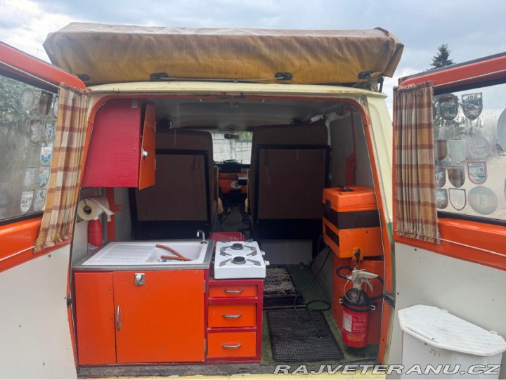 Ford Transit Retrokaravan na Festival 1967