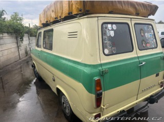 Ford Transit Retrokaravan na Festival 1967