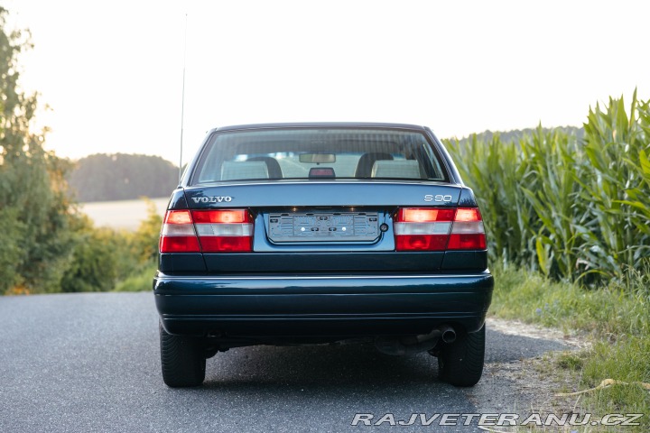 Volvo Ostatní modely S90 Top stav. 1997