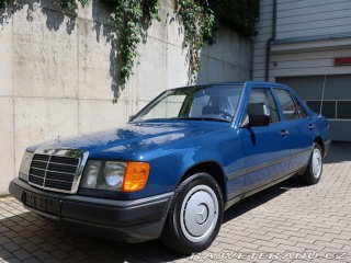 Mercedes-Benz 200 w124 200d 1989