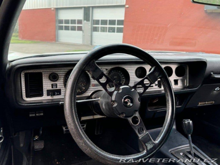 Pontiac Ostatní modely TRANS-AM V8 6.6 1977