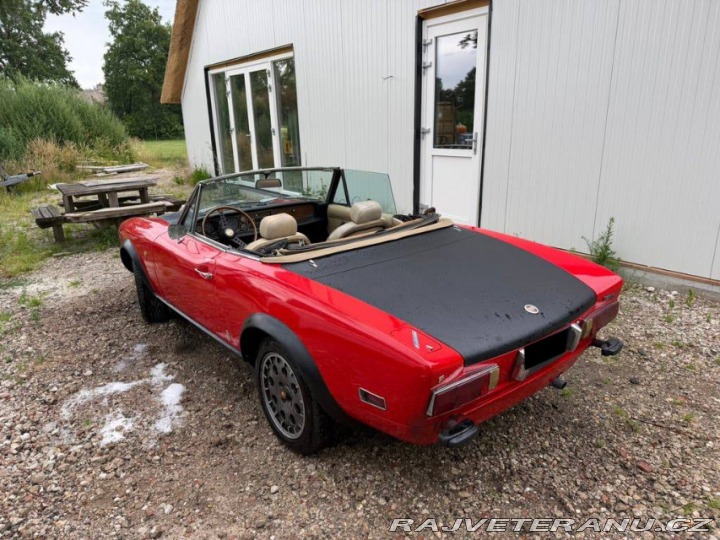 Fiat 124 Spider 1800 Sport (Abarth) 1976